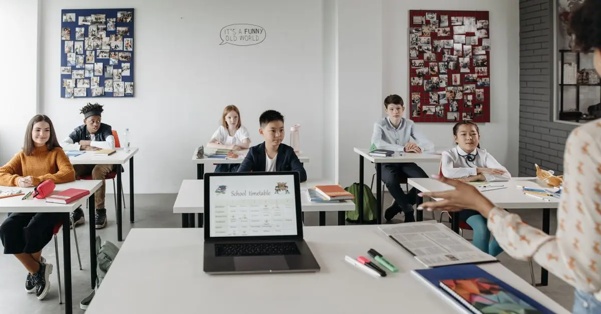 Cómo los Gadgets Avanzados Están Cambiando la Educación